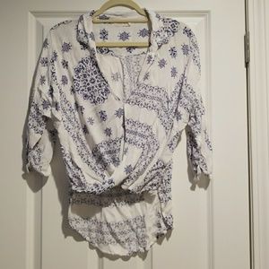 Miss Love wrap high low top